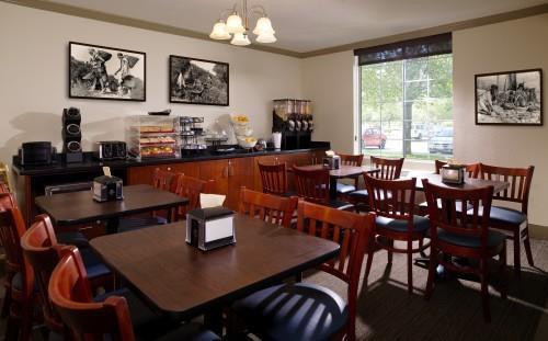 Sequoia Inn Hanford Ristorante foto